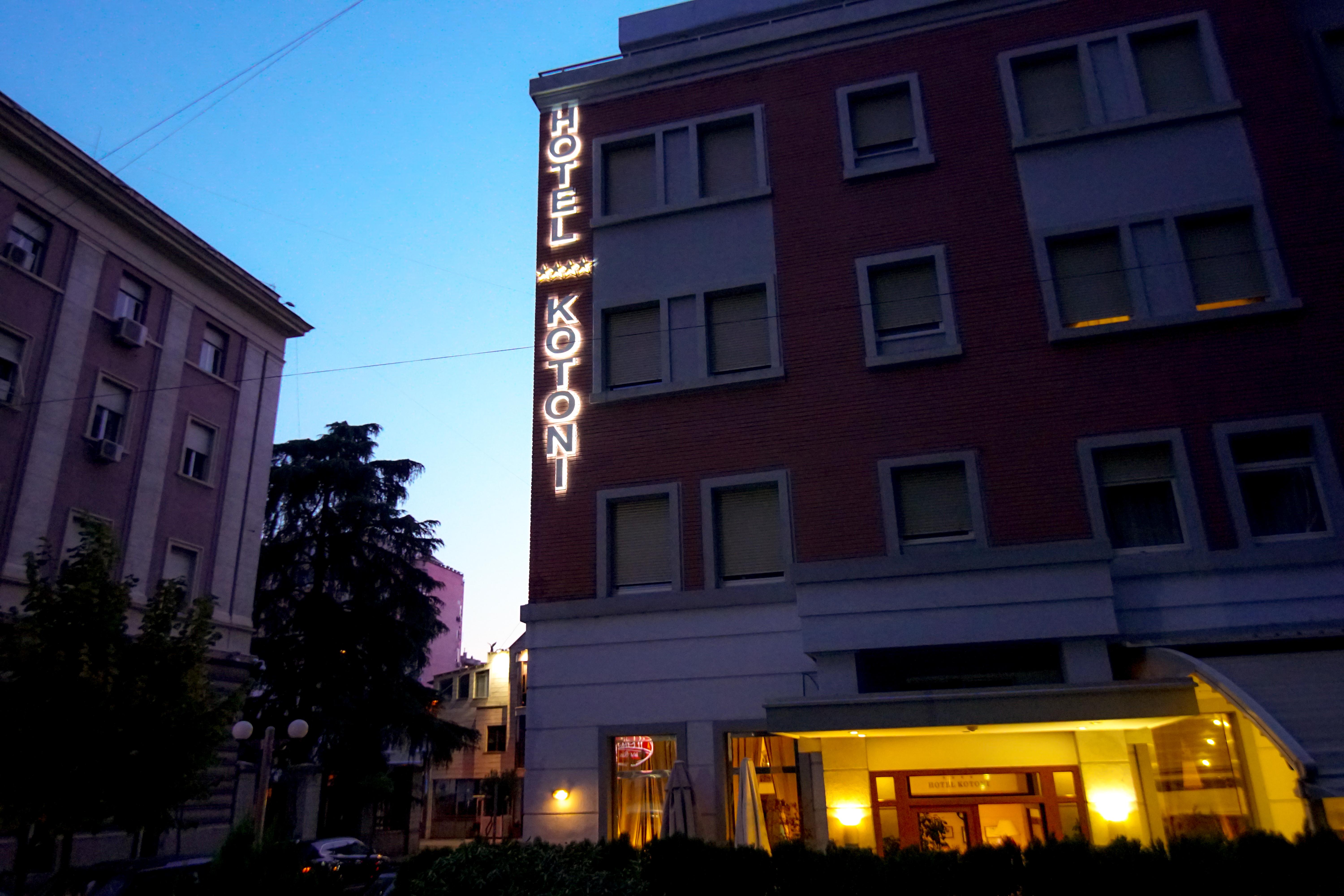 Hotel Boutique Kotoni Tirana Exterior foto